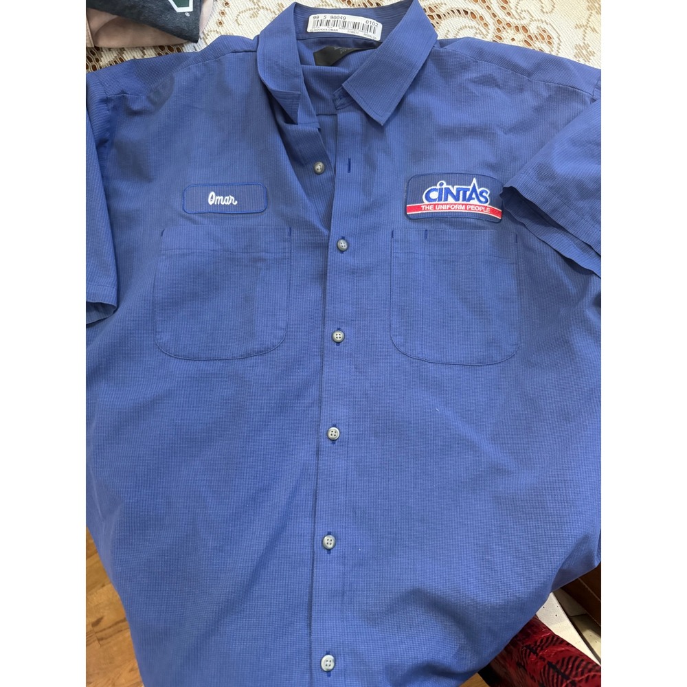 Cintas Mens Blue Short Sleeve Work Shirt Omar Name Patch XL SS RG 273-27